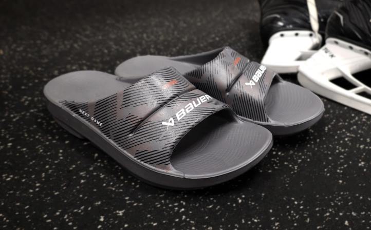 ardósia OOFOS sandália masculina ooahh slide limitada 62V2115