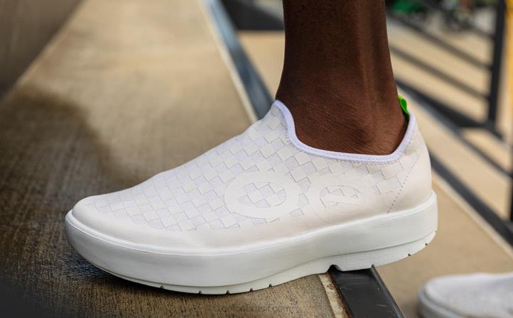 verificador branco OOFOS sapato baixo masculino oomg eezee 62V2155