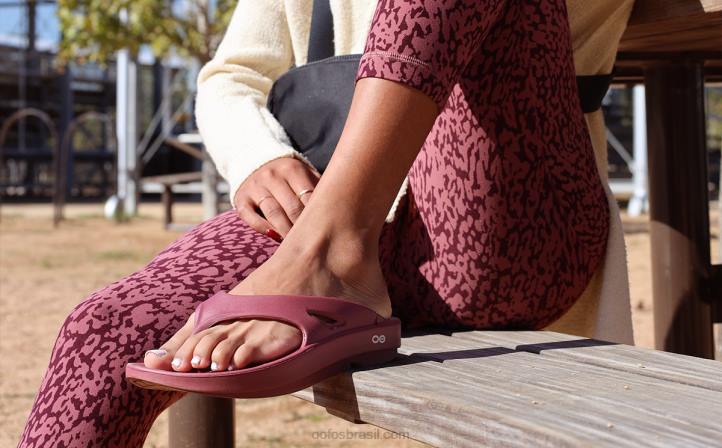 marte vermelho OOFOS sandália ooriginal feminina 62V259