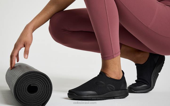 preto OOFOS sapato baixo esportivo oomg feminino 62V289